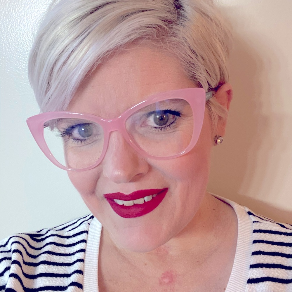 Meet your Posher, Amy